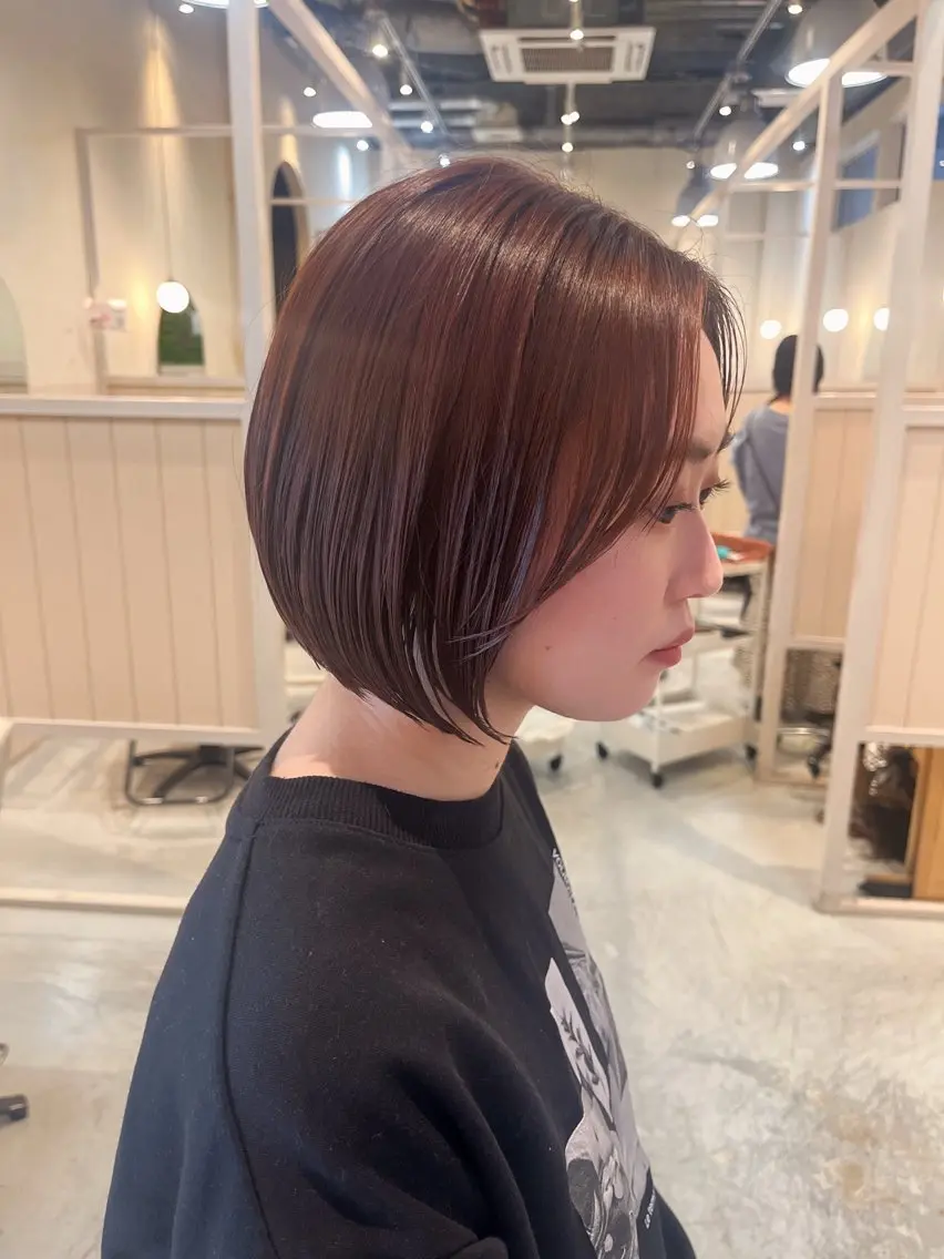 ショート ボブ 鹿毛 裕一郎のヘアスタイル