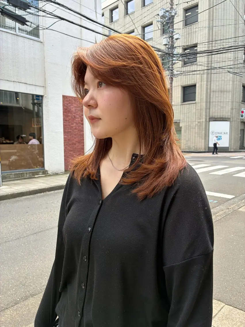 セミロング カラー 顔周りカット カット nao 𝜗𝜚のヘアスタイル