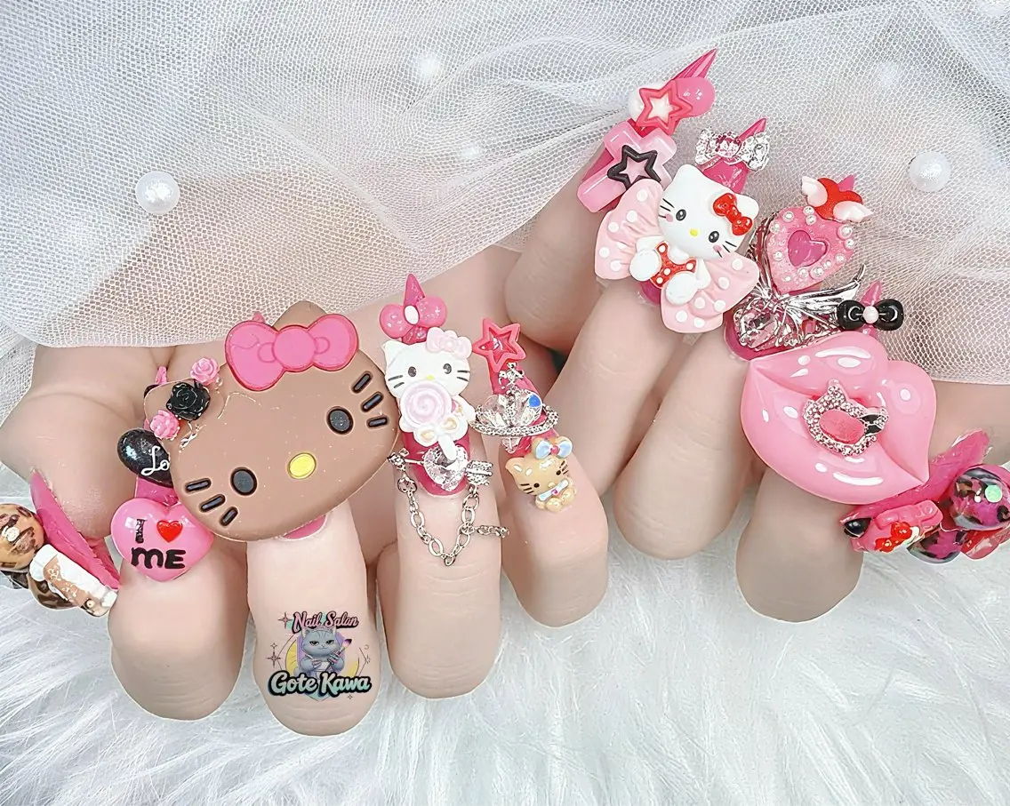 ネイル ハート ピンク ハンドネイル ハンドケア Gote Kawa nail salonのネイルデザイン