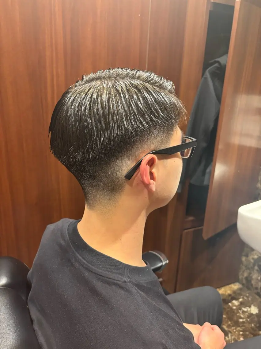 ショート カット 小松 美雄のヘアスタイル