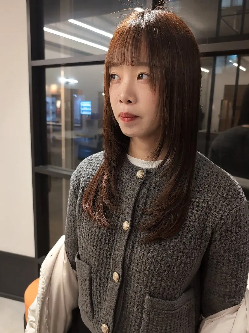セミロング 顔周りカット レイヤーカット R hair🧡 伊藤美和🤎のヘアスタイル