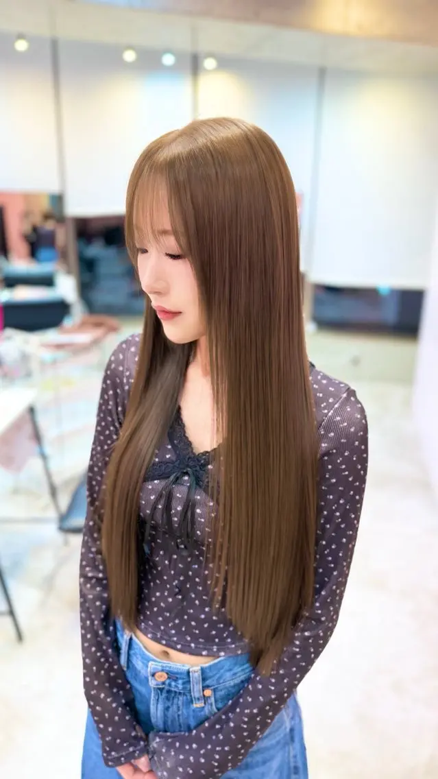 ロング 透明感/艶カラー 💘Hanaのヘアスタイル