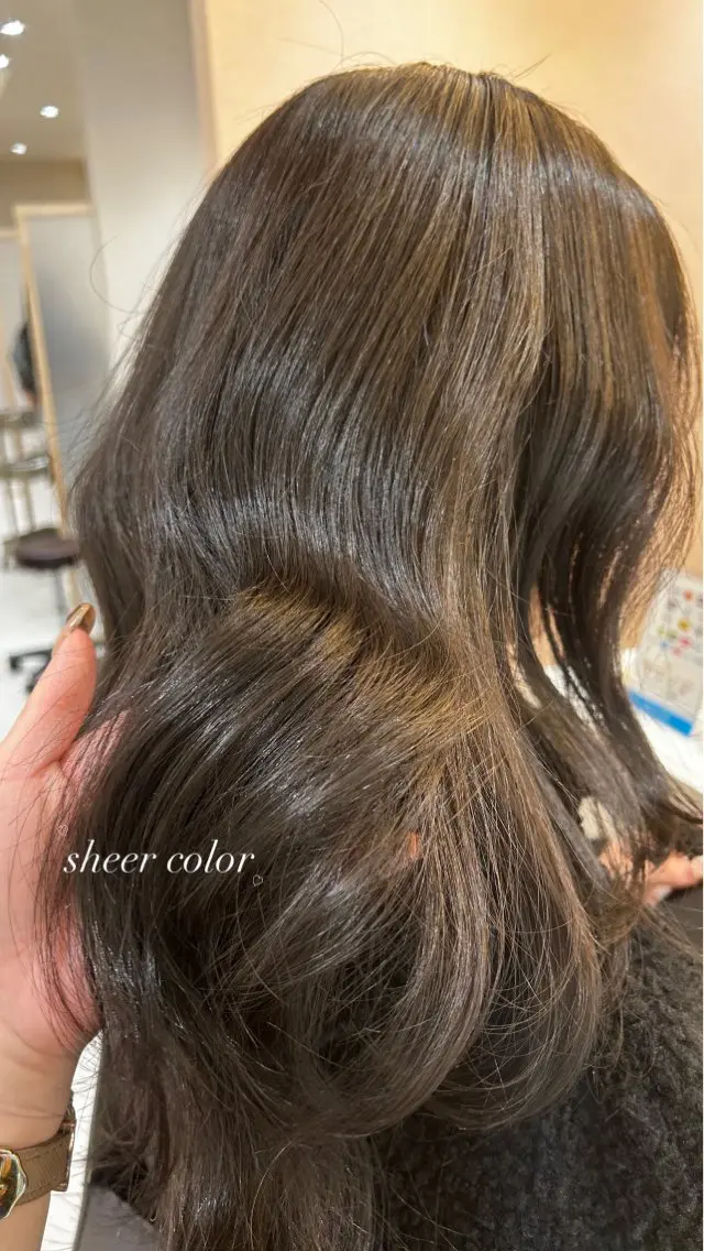 ロング カラー ヘアカラー トリートメント 🫧赤み消し*艶髪 nanami🫧のヘアスタイル