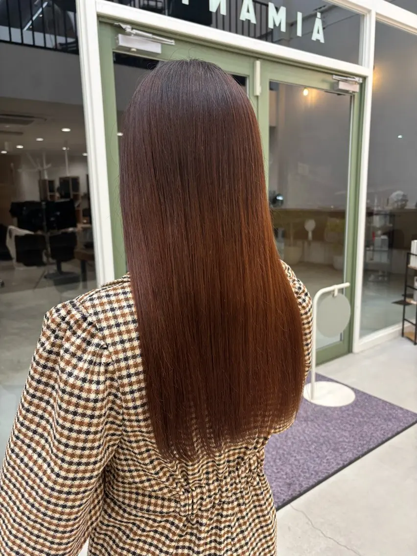 ロング 伊藤 ゆいなのヘアスタイル
