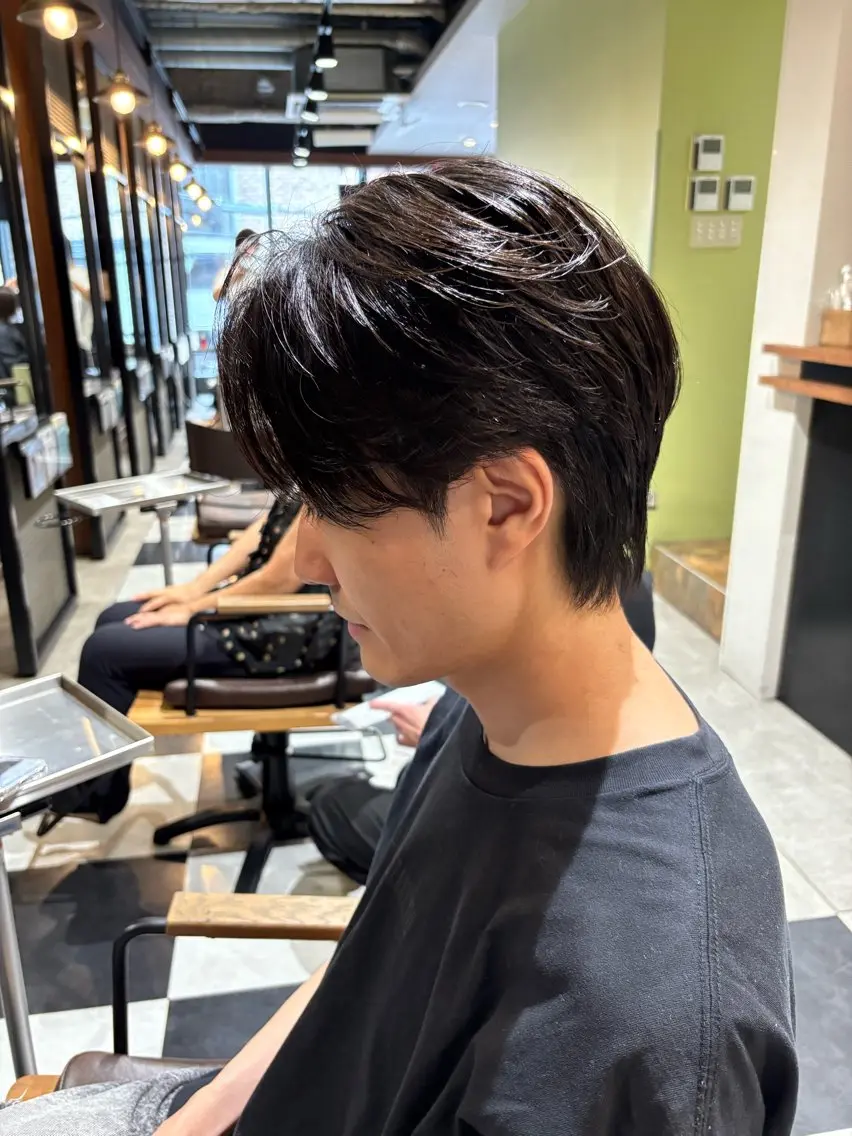 ミディアム ✂️メンズ センターパート✨陽気のヘアスタイル