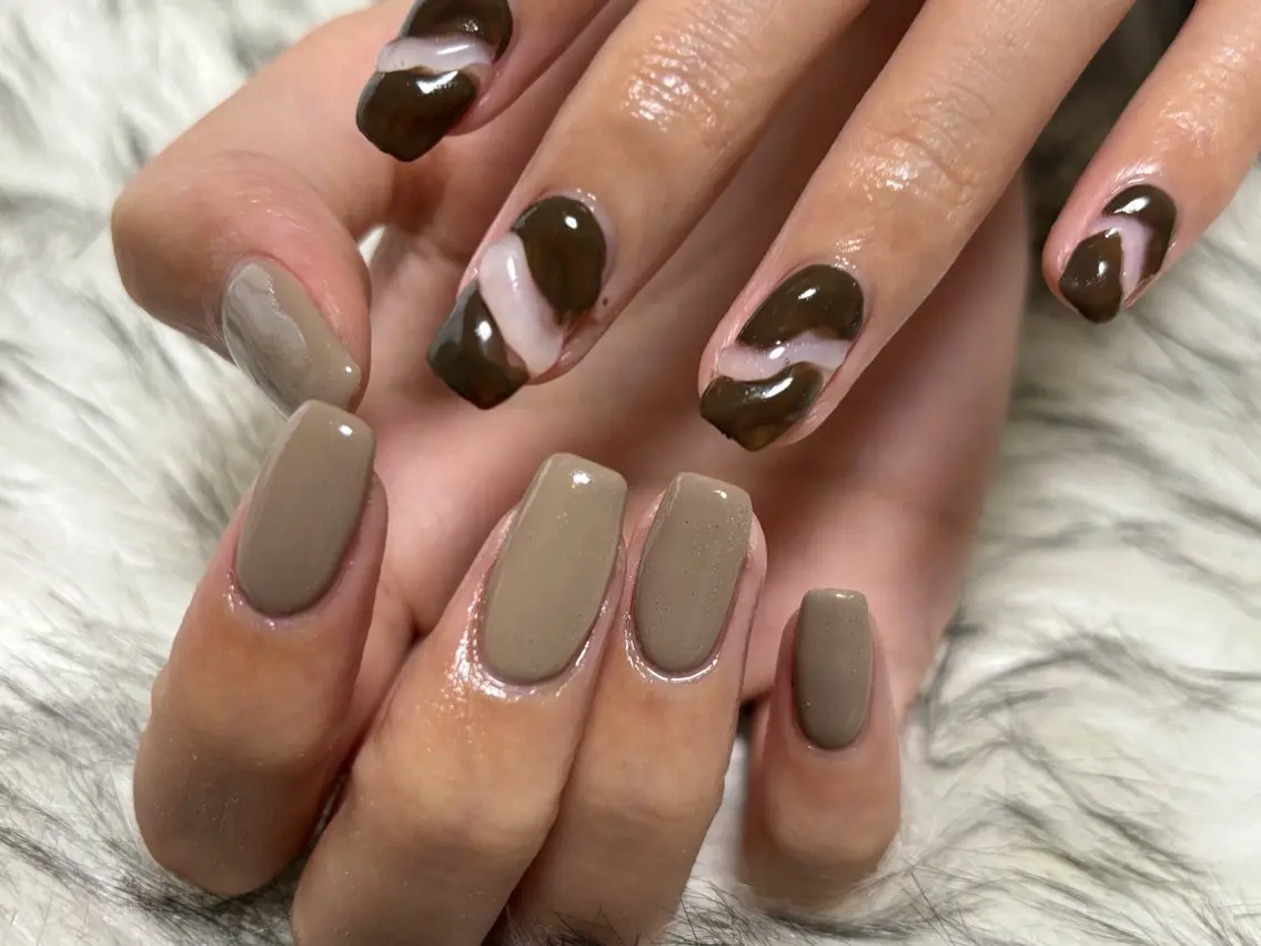 ネイル オーロラネイル フットネイル フレンチネイル ジェルネイル 韓国ネイル ハンドネイル kiki nail &brow二子玉川のネイルデザイン