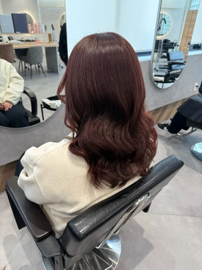 ミディアム 髪質改善 トリートメント ヘアカラー トリートメント 柴田樹/大人可愛い 艶髪カラー/髪質改善のヘアスタイル