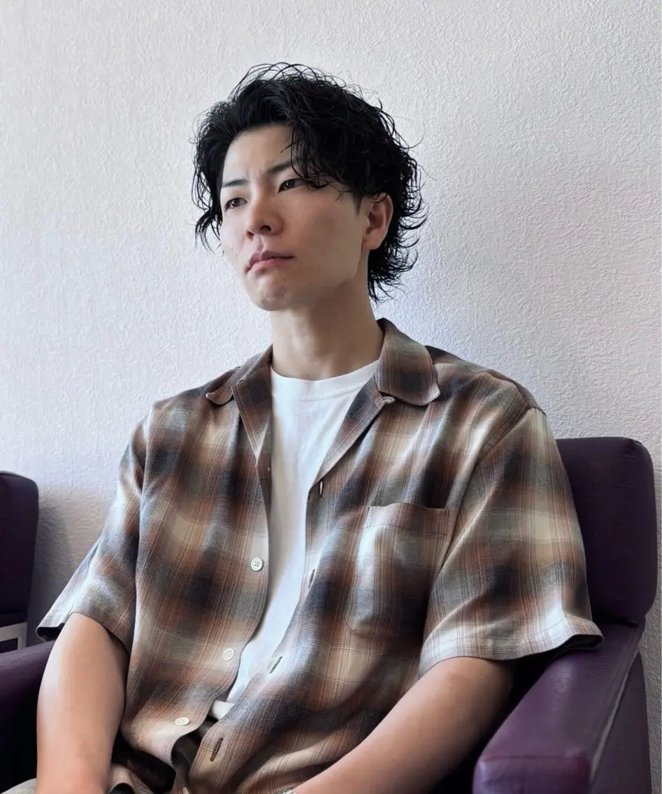 ミディアム パーマ メンズ 榊原 貫太のヘアスタイル