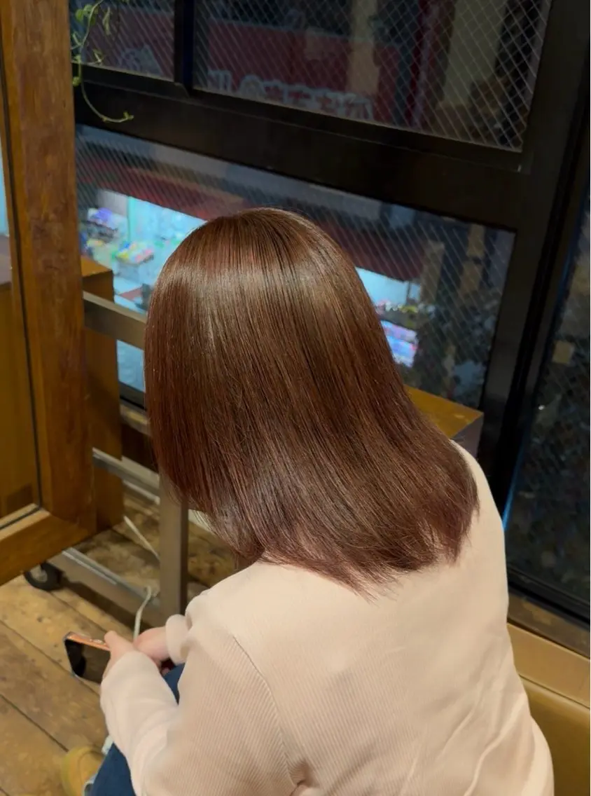 ミディアム カラー ブラウンカラー ハイライトカラー ピンクカラー ピンクブラウン ハイライト ヘアカラー トリートメント 【Lattan】 田口未彩のヘアスタイル