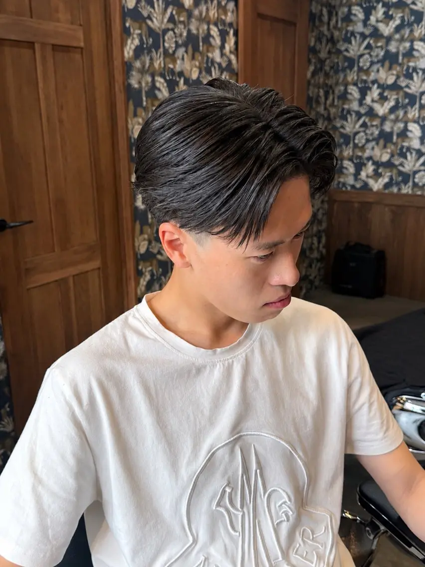 ショート 松下 寛人のヘアスタイル