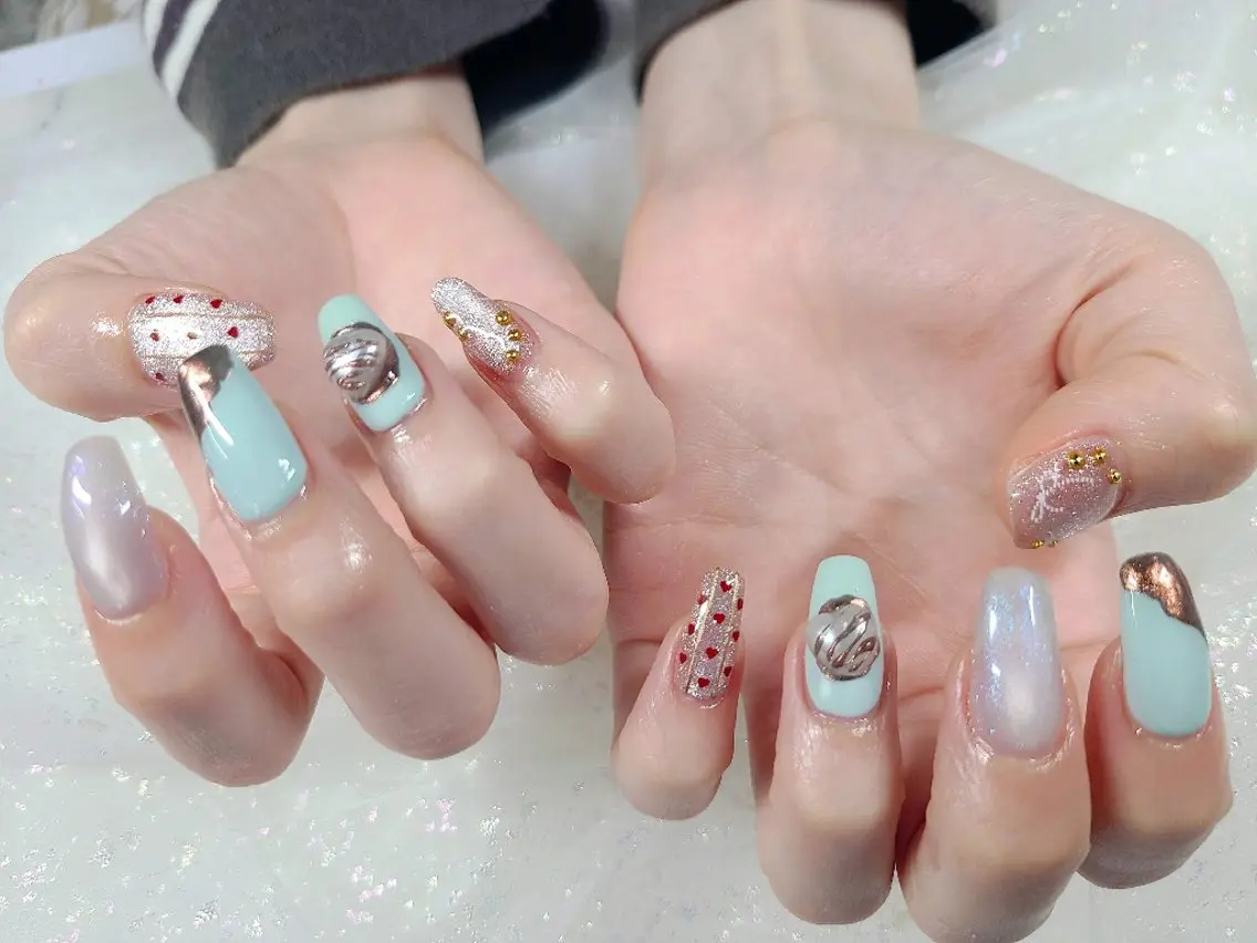 ネイル アンクル高円寺💅 鈴木のネイルデザイン
