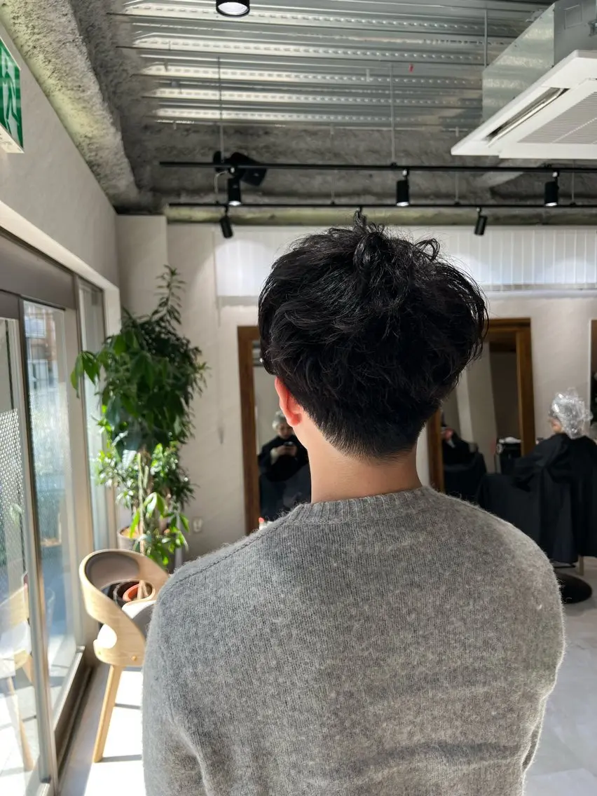 メンズ メンズパーマ 刈り上げ カット 艶ボブ🤎ボブパーマ 透明感カラー\メンズのヘアスタイル