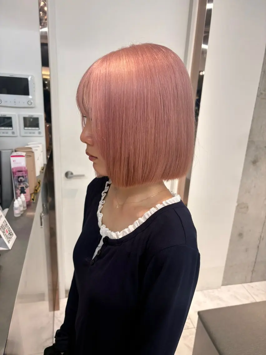 ショート ヘアカラー トリートメント 🎀ハイトーン/ 透明感カラー/翼🎀のヘアスタイル
