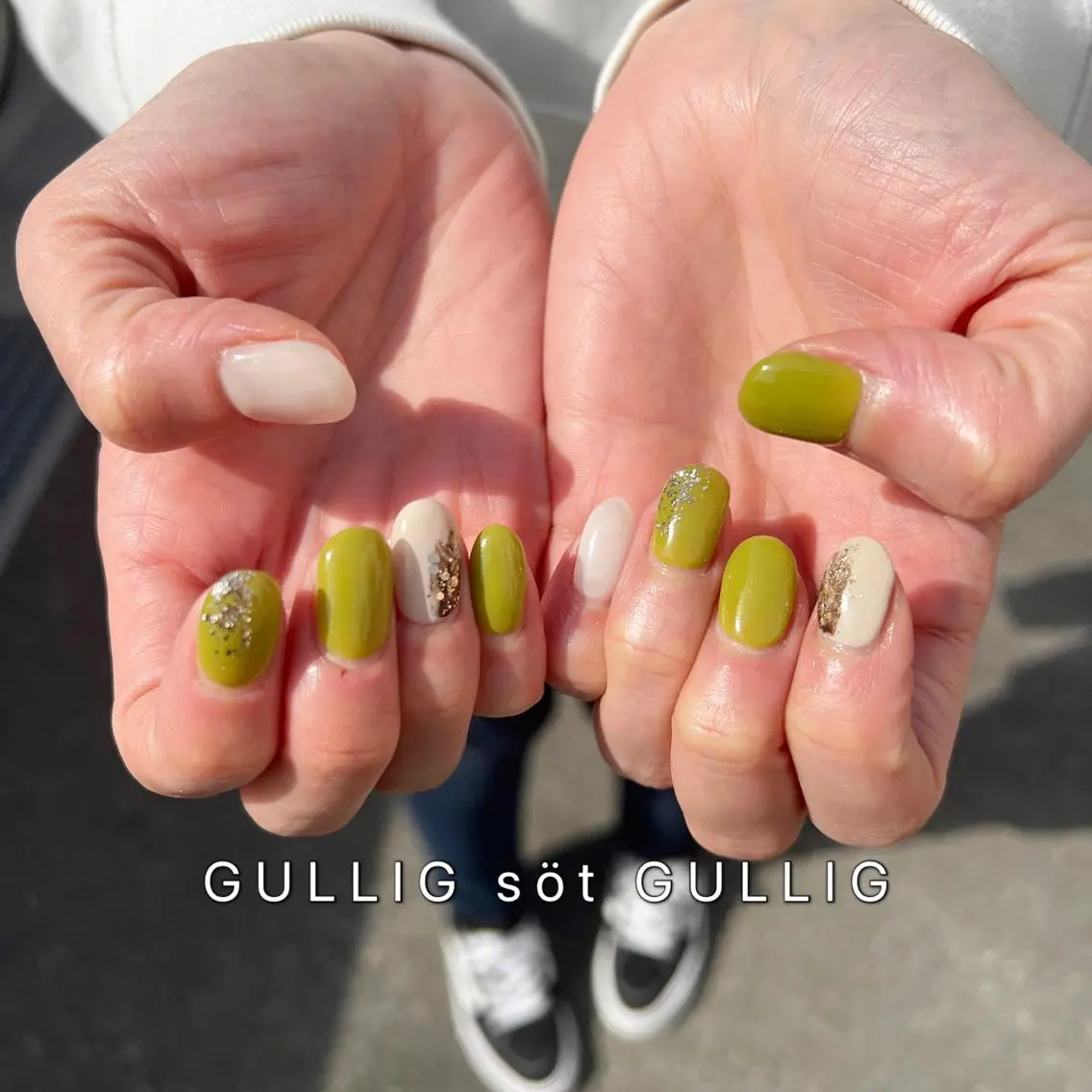 ネイル ハンドネイル GULLIG söt GULLIGのネイルデザイン