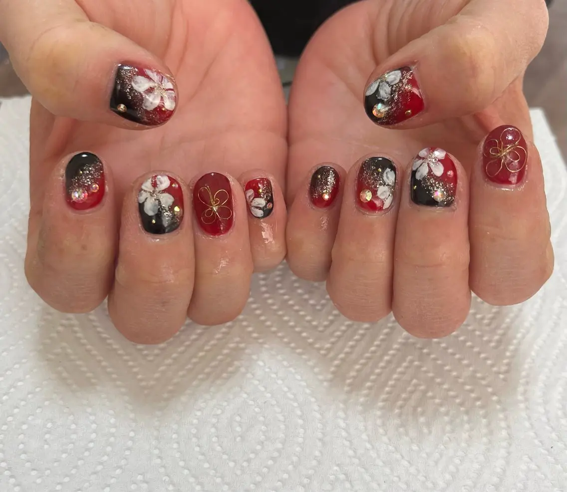 ネイル nail M&Tのネイルデザイン