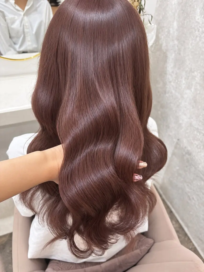 カラー 🫧yumena🫧 艶カラー特化🖤大宮のヘアスタイル