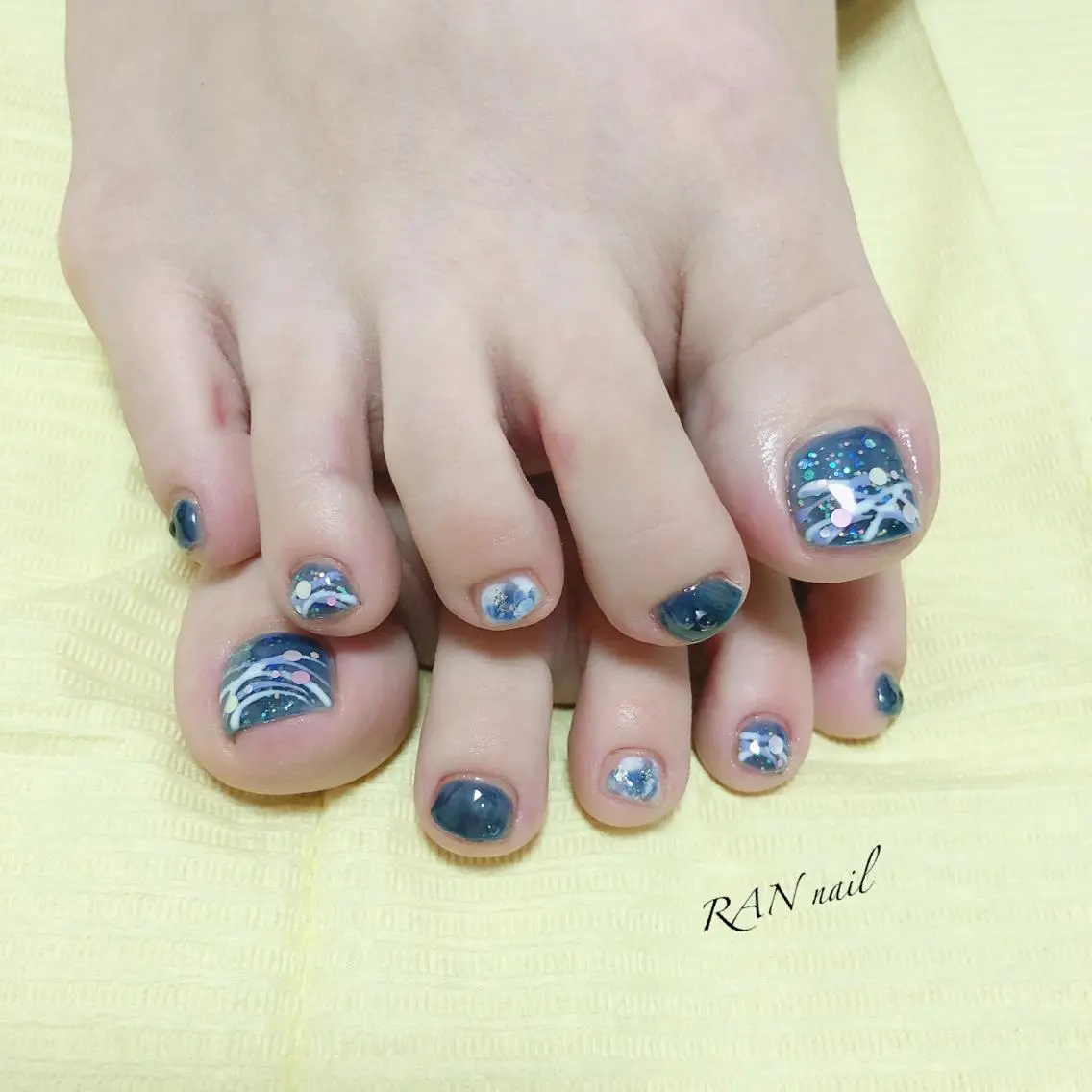 ネイル キラキラネイル ヨーヨーネイル RAN nailのネイルデザイン