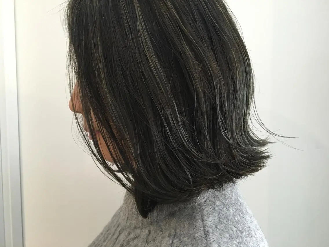 セミロング カラー ハイライトカラー ハイライト 半個室女性salon 🩰Natsumiのヘアスタイル