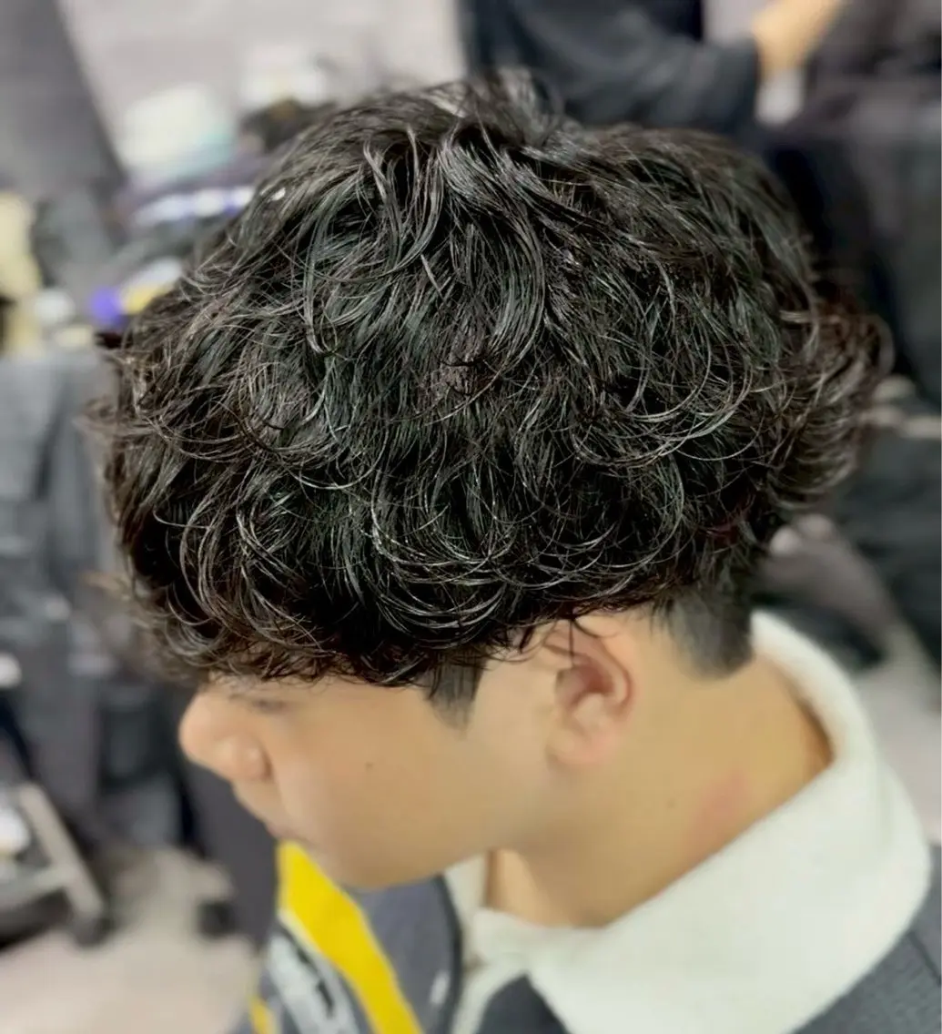 ショート パーマ メンズ カット パーマ 石田 大成のヘアスタイル