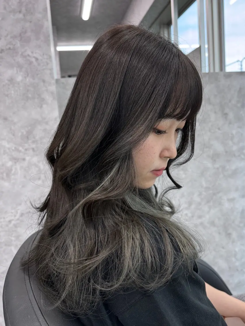 セミロング 韓国風カラー🤎 𝒄𝒉𝒊𝒌𝒂のヘアスタイル