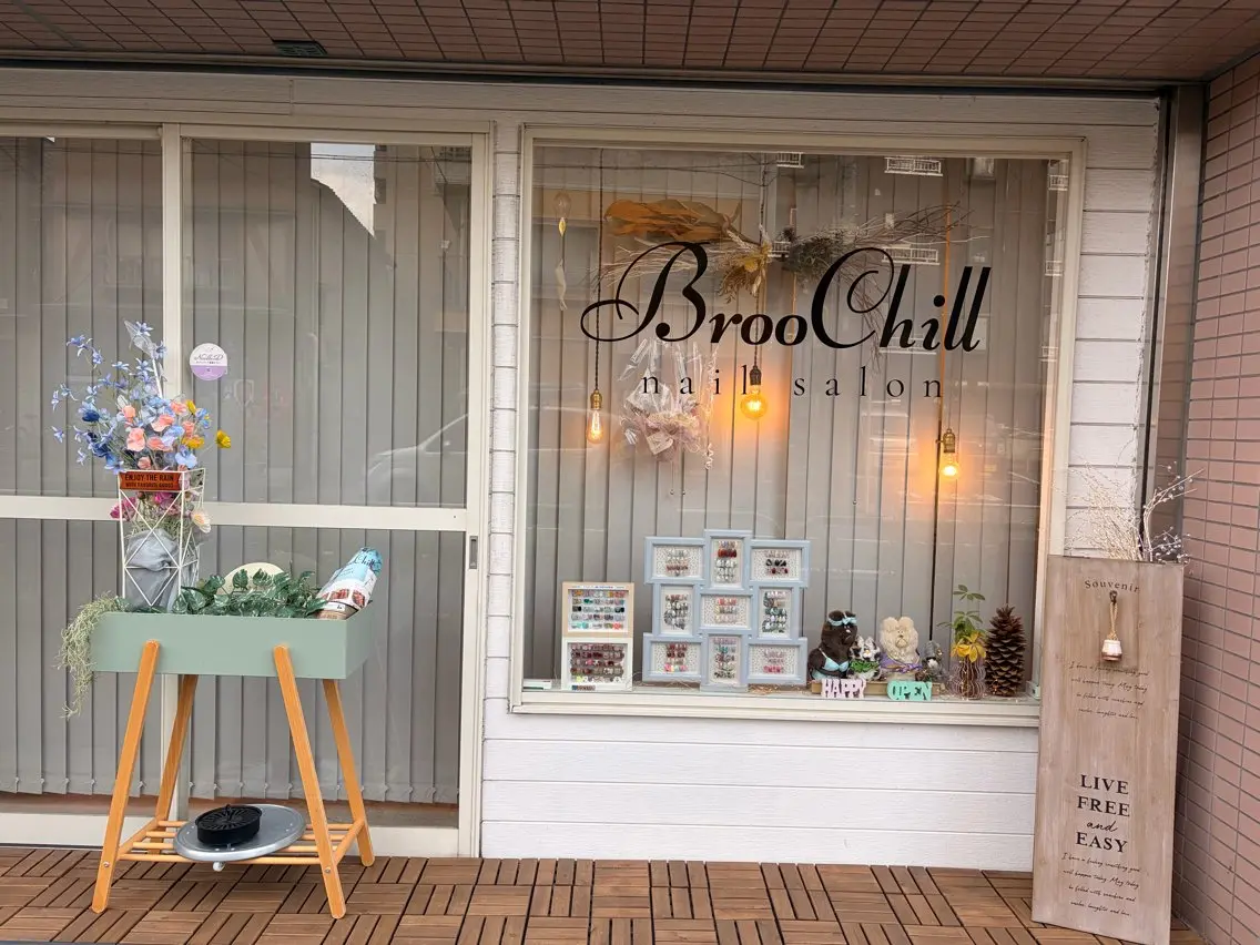 ネイル nail salon BrooChillのネイルデザイン