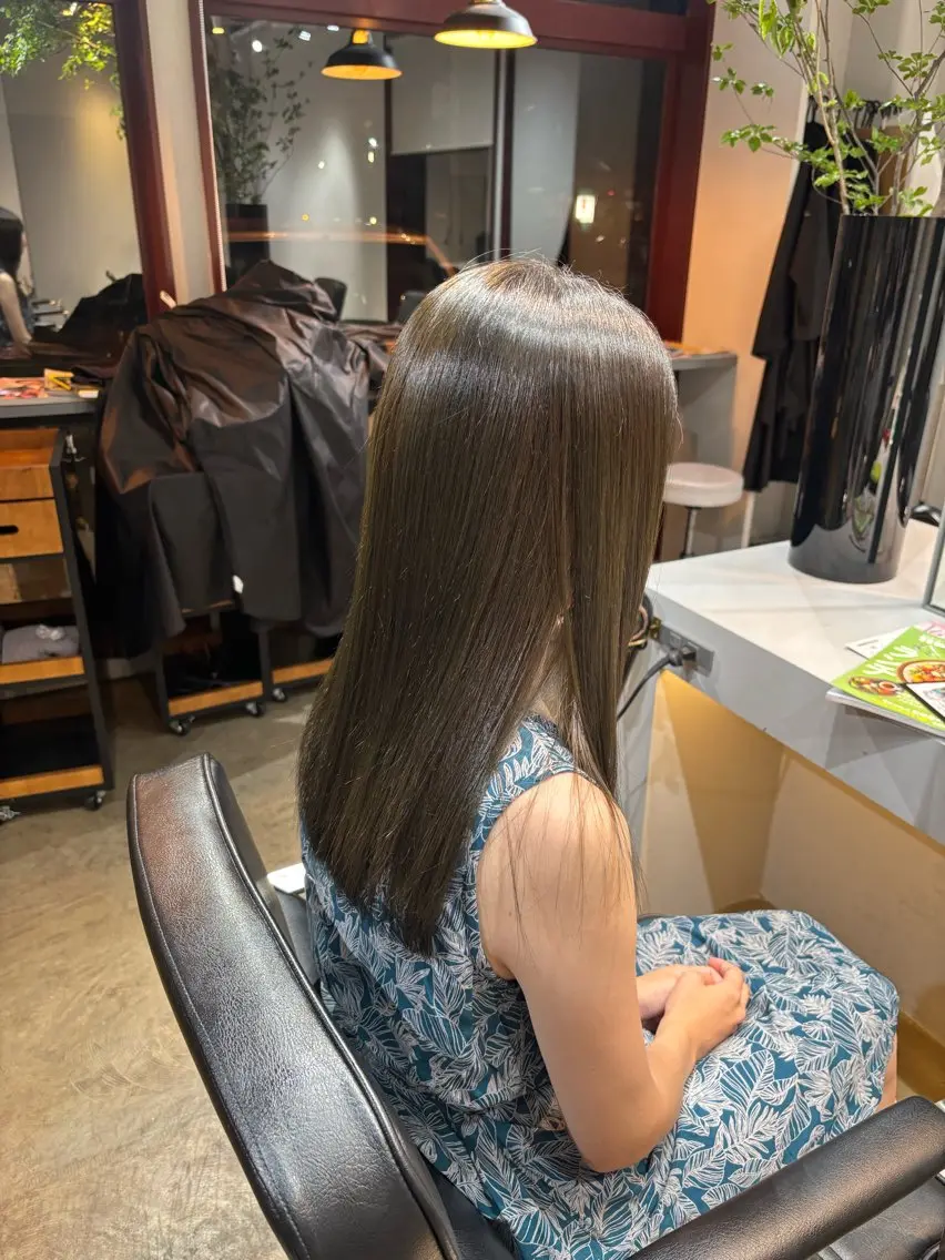 カラー オリーブカラー ヘアカラー トリートメント ྀི akane   ྀིのヘアスタイル