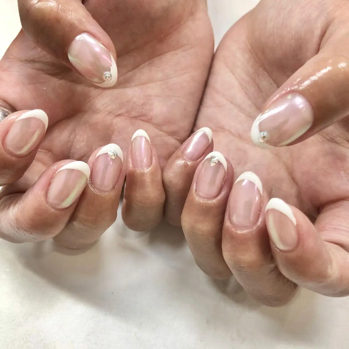 ネイル オーロラネイル フレンチネイル 🎀AYAKO 🎀中韓ネイルのネイルデザイン