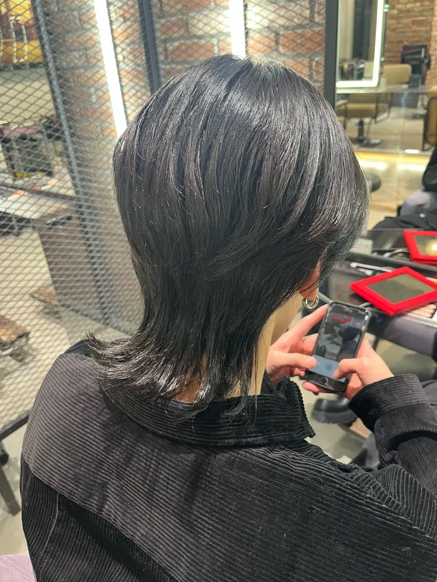 メンズ メンズウルフカット ウルフカット カット 志賀 楓のヘアスタイル
