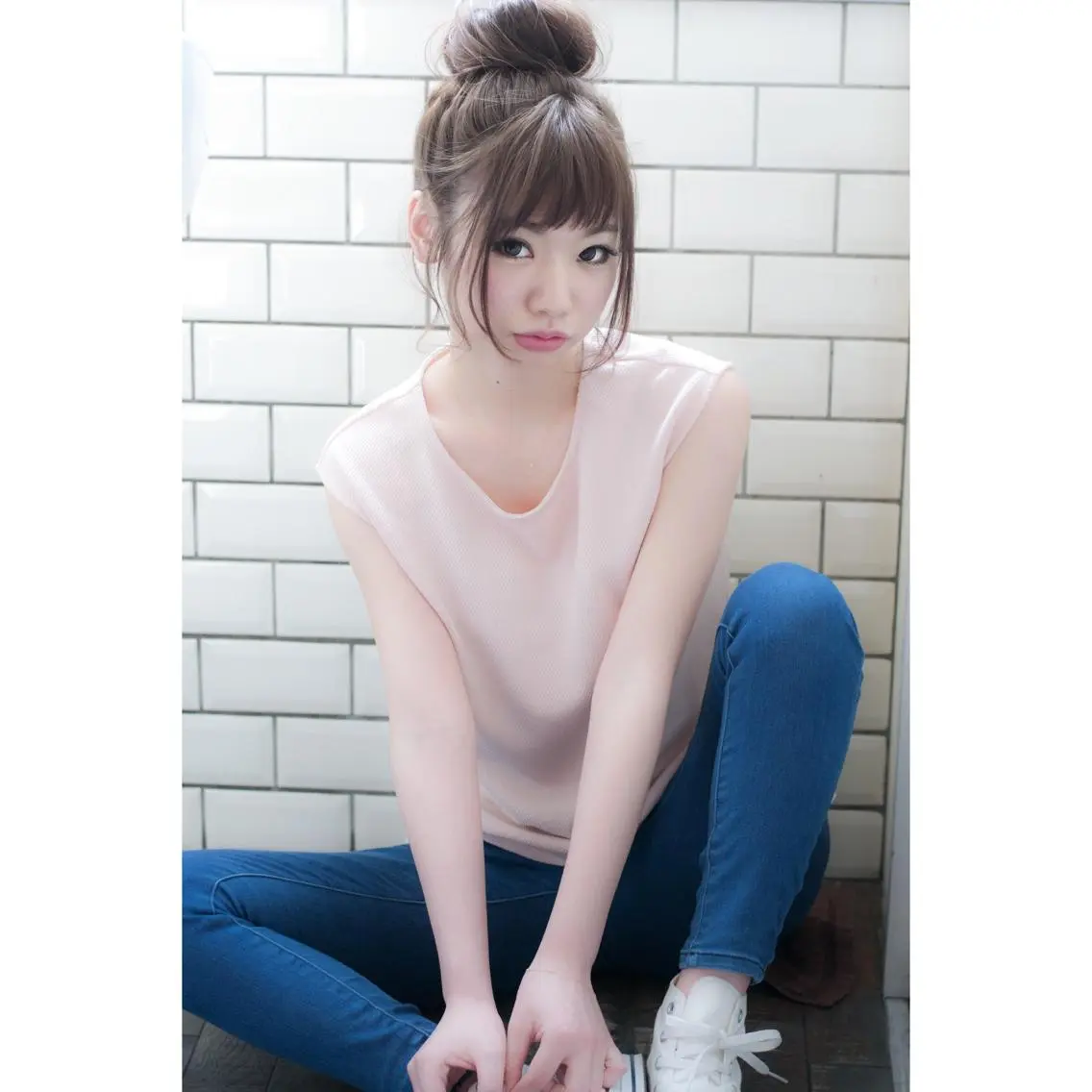 ミディアム EIGHT plum TOKIOリミテッドのヘアスタイル