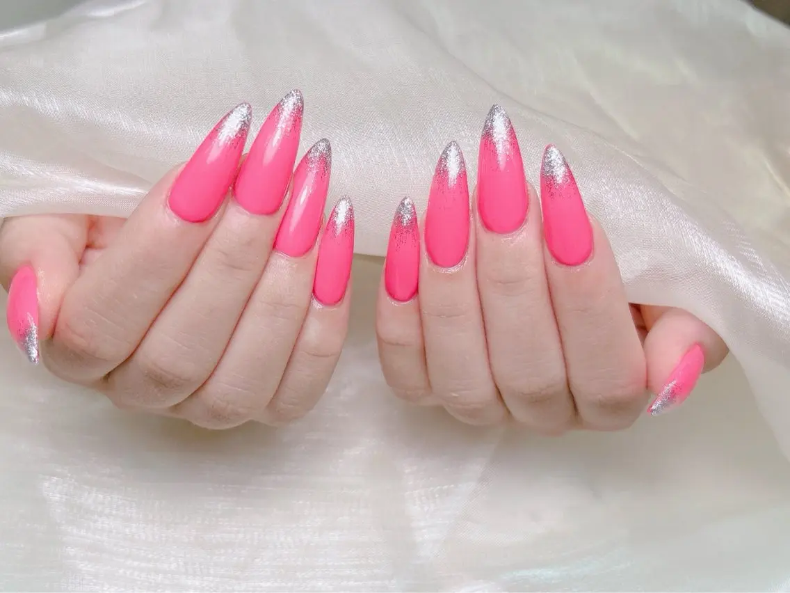 ネイル lucky nail 歌舞伎町のネイルデザイン