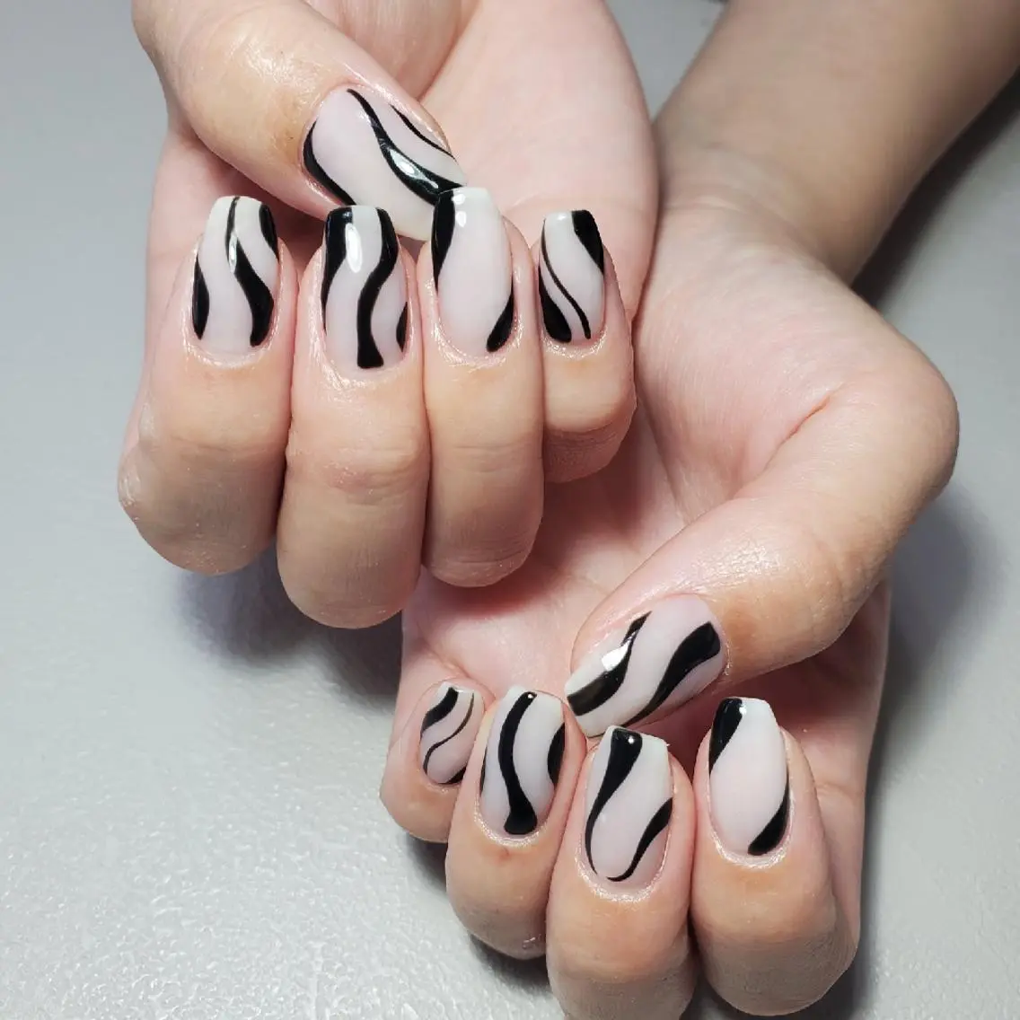 ネイル ハンドネイル nailroom‪ sb‪‪𓈒𓂂𓏸のネイルデザイン