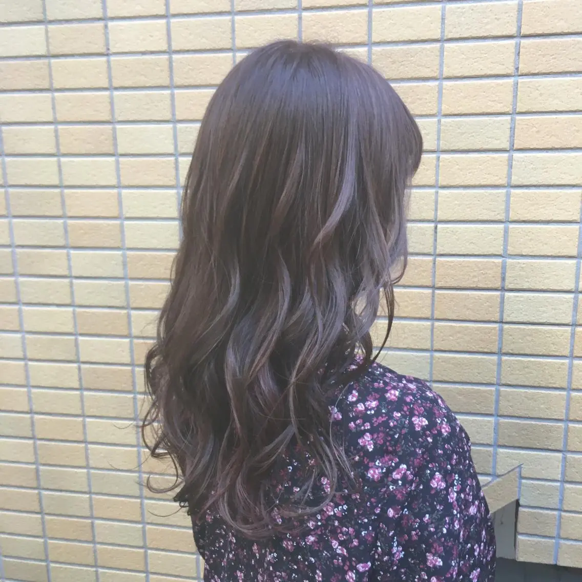 ロング カラー カット ヘアカラー トリートメント しのはら まどかのヘアスタイル