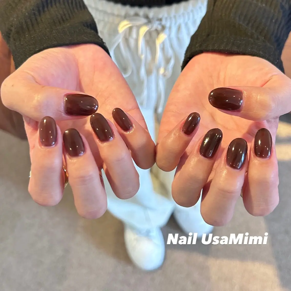 ネイル ブラウン ジェルネイル 持ち込み ワンカラーネイル パラジェル 本町ネイルNail UsaMimiのネイルデザイン