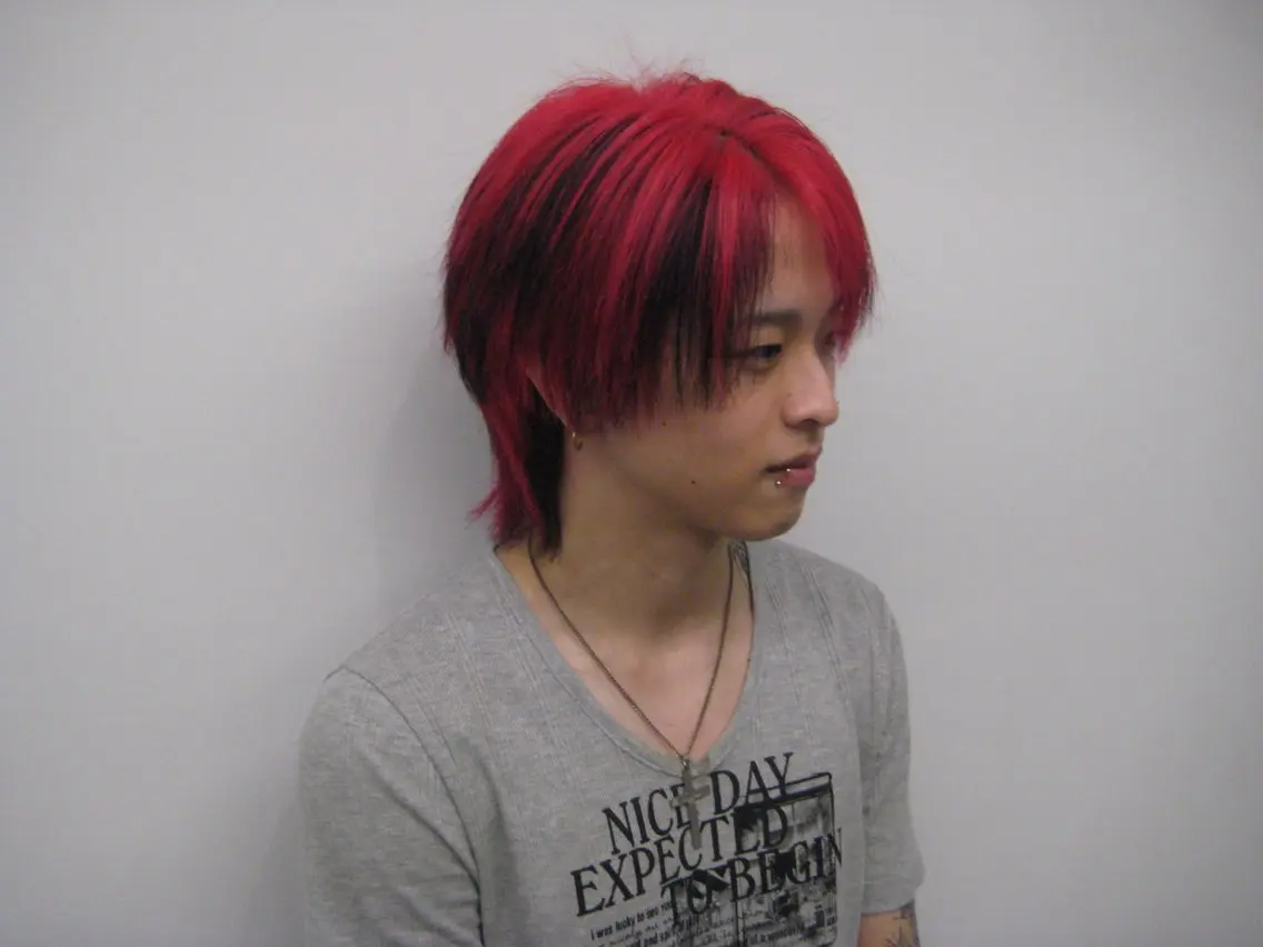 カラー メンズ ヘアカラー 大西 凪海のヘアスタイル
