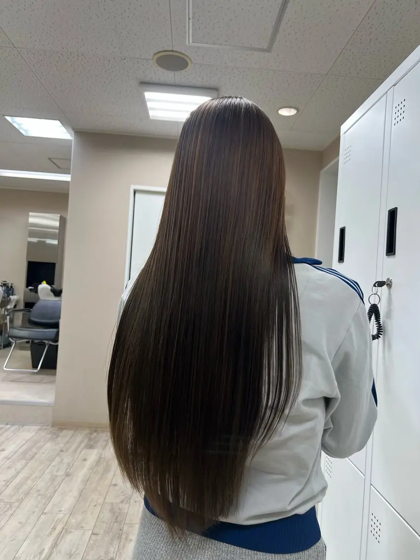 ロング TIDEHAIR/ MANATOのヘアスタイル