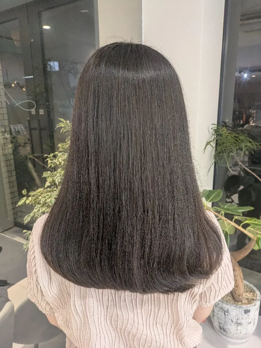 カラー Ms.CHARM/ 巻田杏花里のヘアスタイル