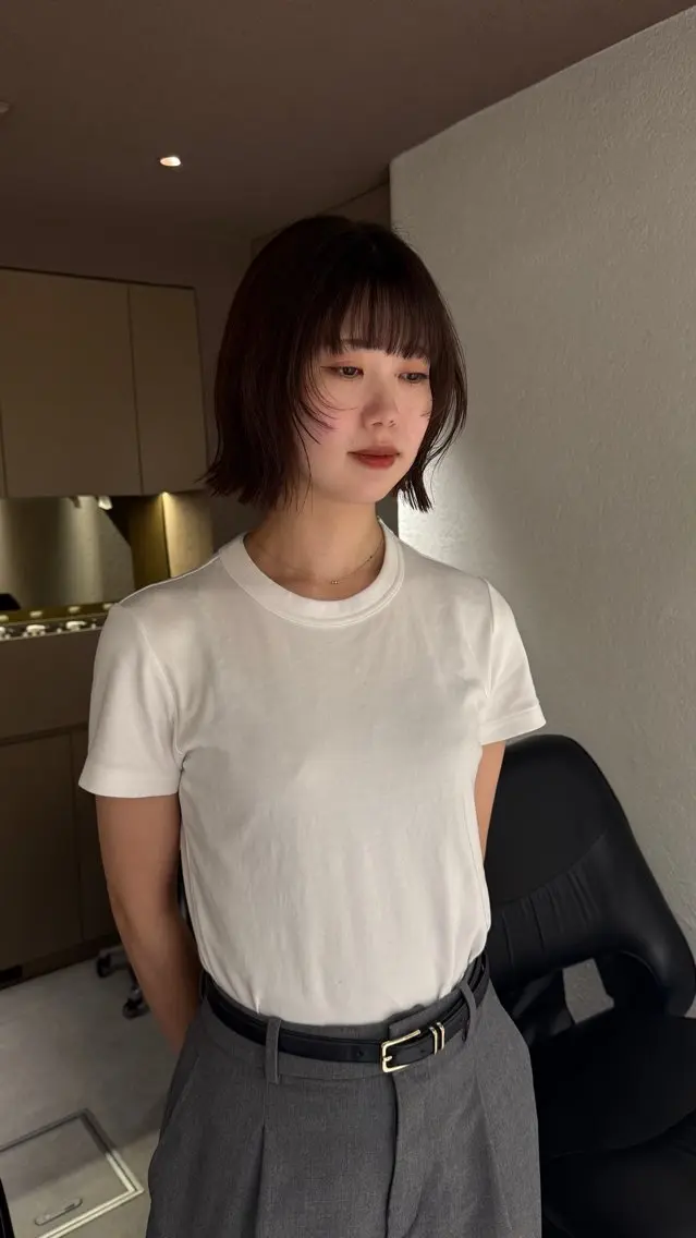 ショート カラー Akari暖色カラー /レイヤーカットのヘアスタイル