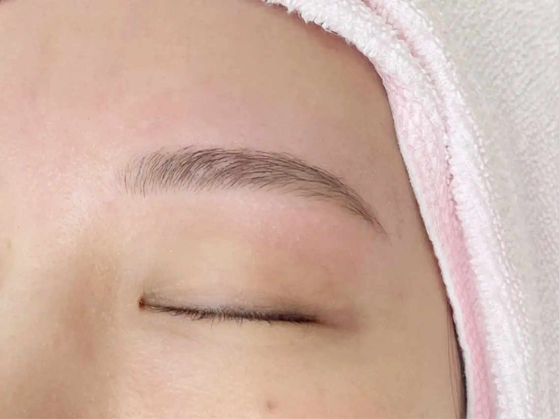 アイブロウ ワックス脱毛 眉カット その他(アイブロウ) 小林 亜美のマツエク・マツパデザイン