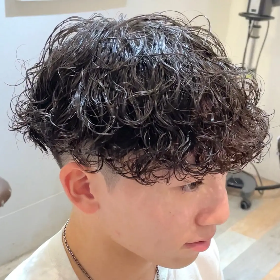 パーマ メンズ カット パーマ メンズサロン🔥 プリストオオサカのヘアスタイル