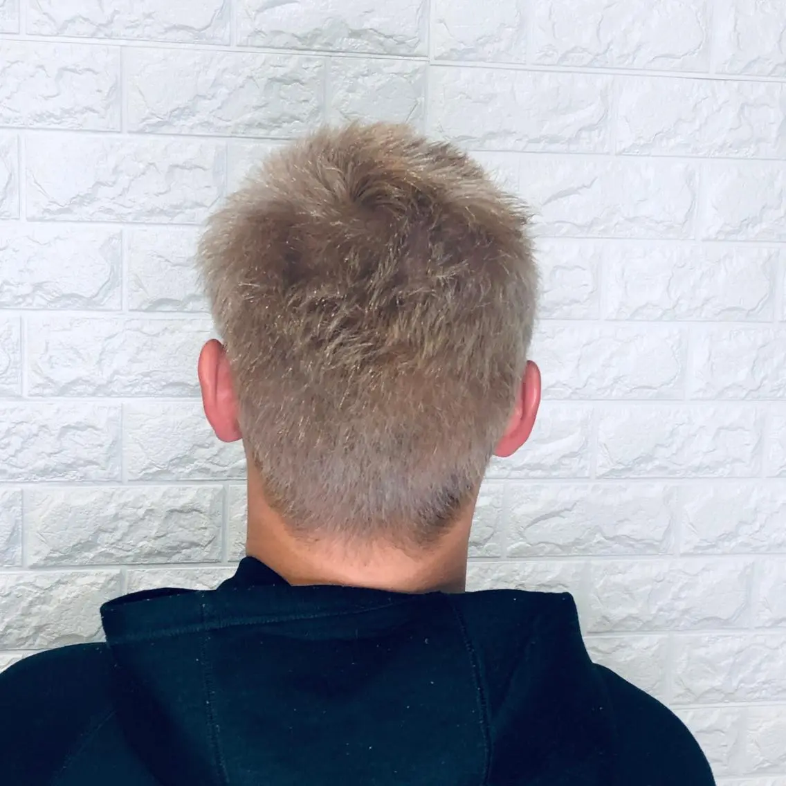 ショート カラー メンズ メンズブリーチ ブリーチ 北脇 健治のヘアスタイル