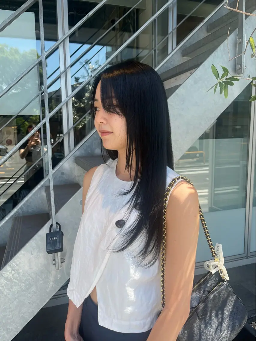 ロング カラー ヘアカラー トリートメント イケハラ ナナミのヘアスタイル