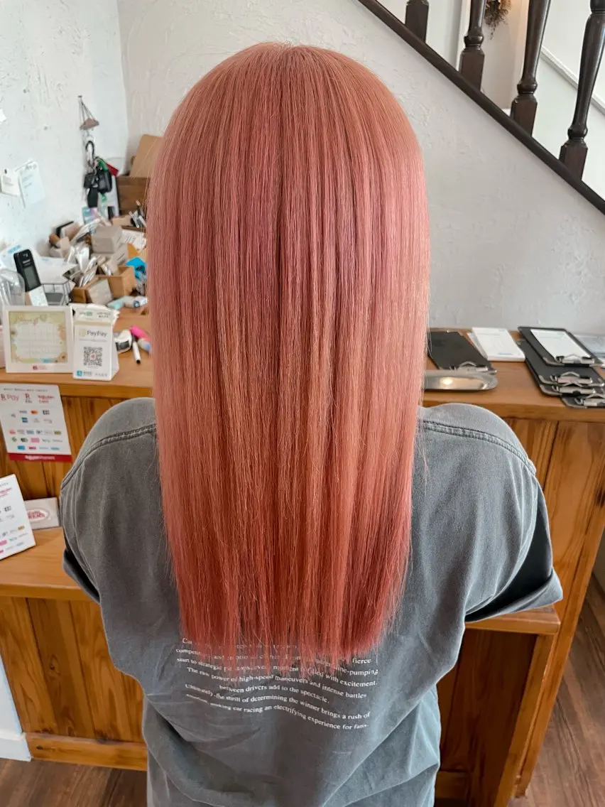 ロング ヘアカラー 下林 雅明のヘアスタイル