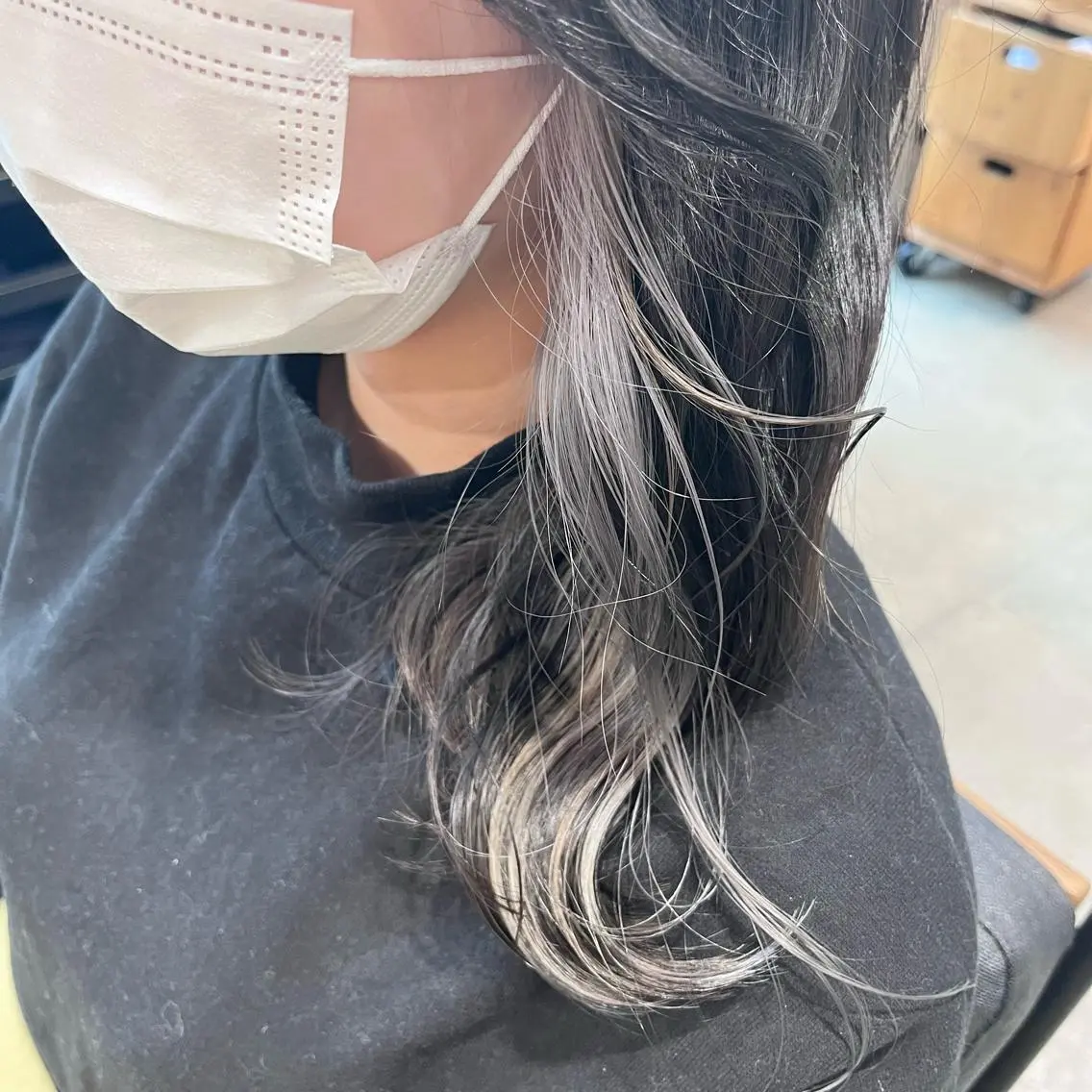 ミディアム カラー シルバー 🌷レイヤーカット/ フルキシオリ🌷のヘアスタイル