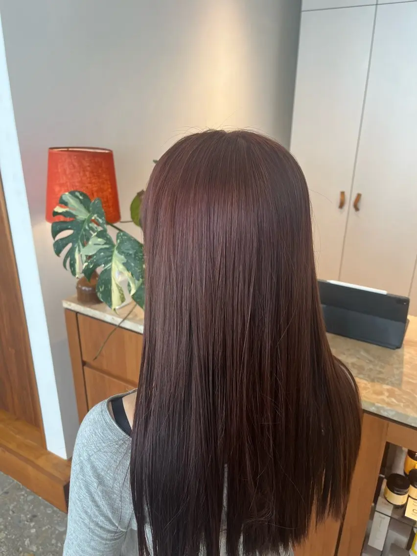 ロング カラー ブラウンカラー 透明感カラー ピンクカラー ピンクブラウン ヘアカラー 田﨑 礼恩のヘアスタイル