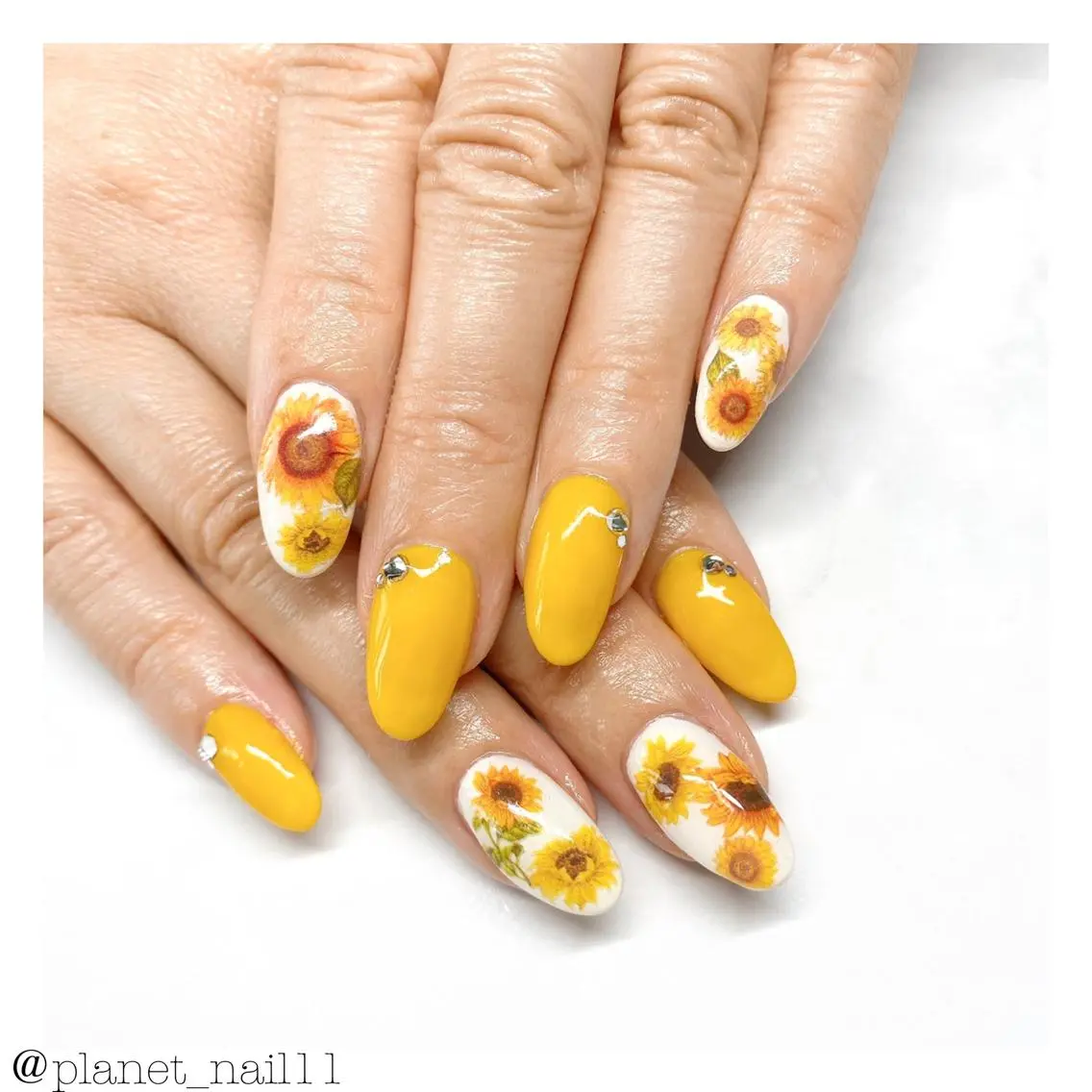 ネイル ハンドネイル PLANET nailのネイルデザイン