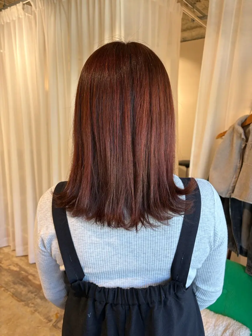 ミディアム トリートメント カット ヘアカラー トリートメント Time is mummyのヘアスタイル