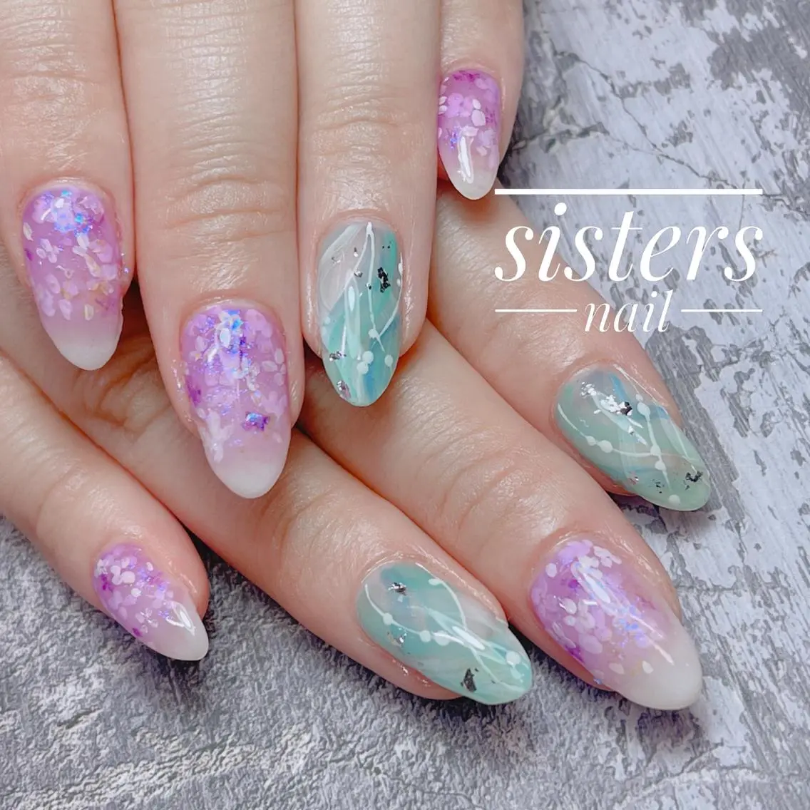 ネイル アートネイル キラキラネイル ニュアンスネイル ハンドネイル ハンドケア sisters nail.fのネイルデザイン