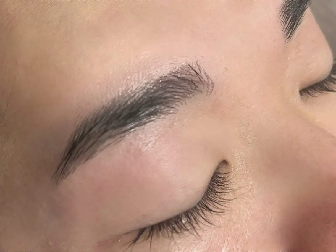 アイブロウ ワックス脱毛 眉カット Ai Quick 秋葉原わたなべの眉毛・アイブロウイメージ