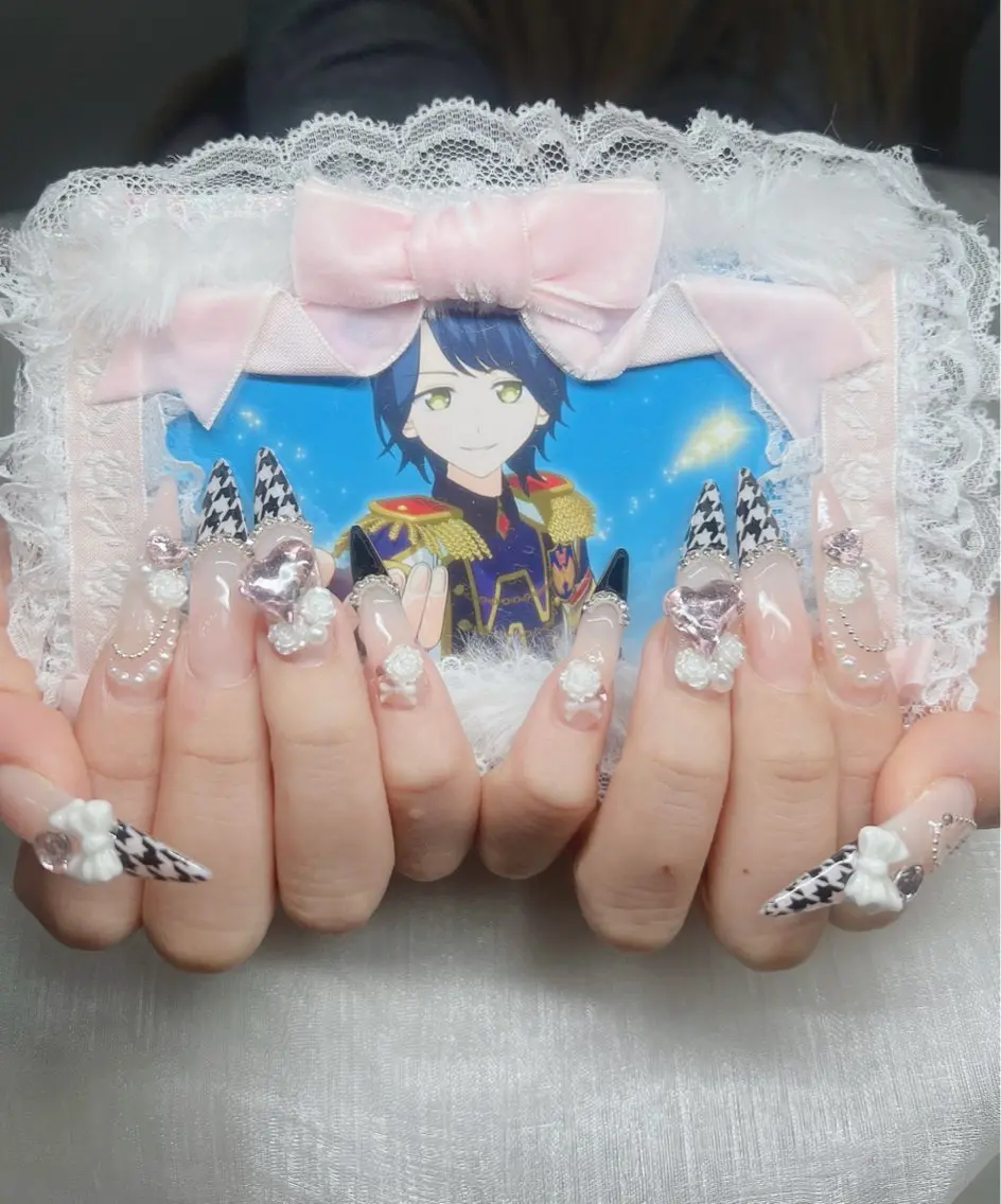 ネイル ハンドネイル Lee Nails チップ長さだし専門店のネイルデザイン
