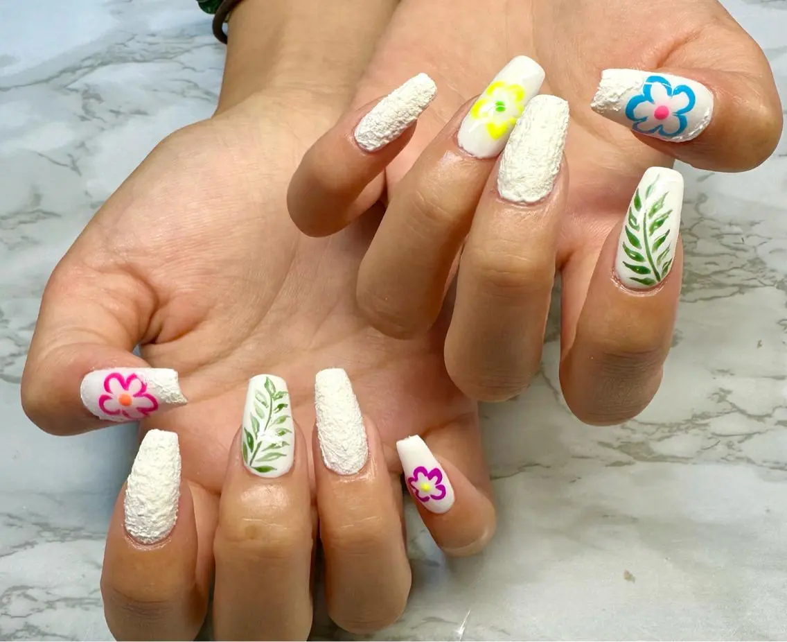 ネイル 夏ネイル ハンドネイル Mai’s nailのネイルデザイン